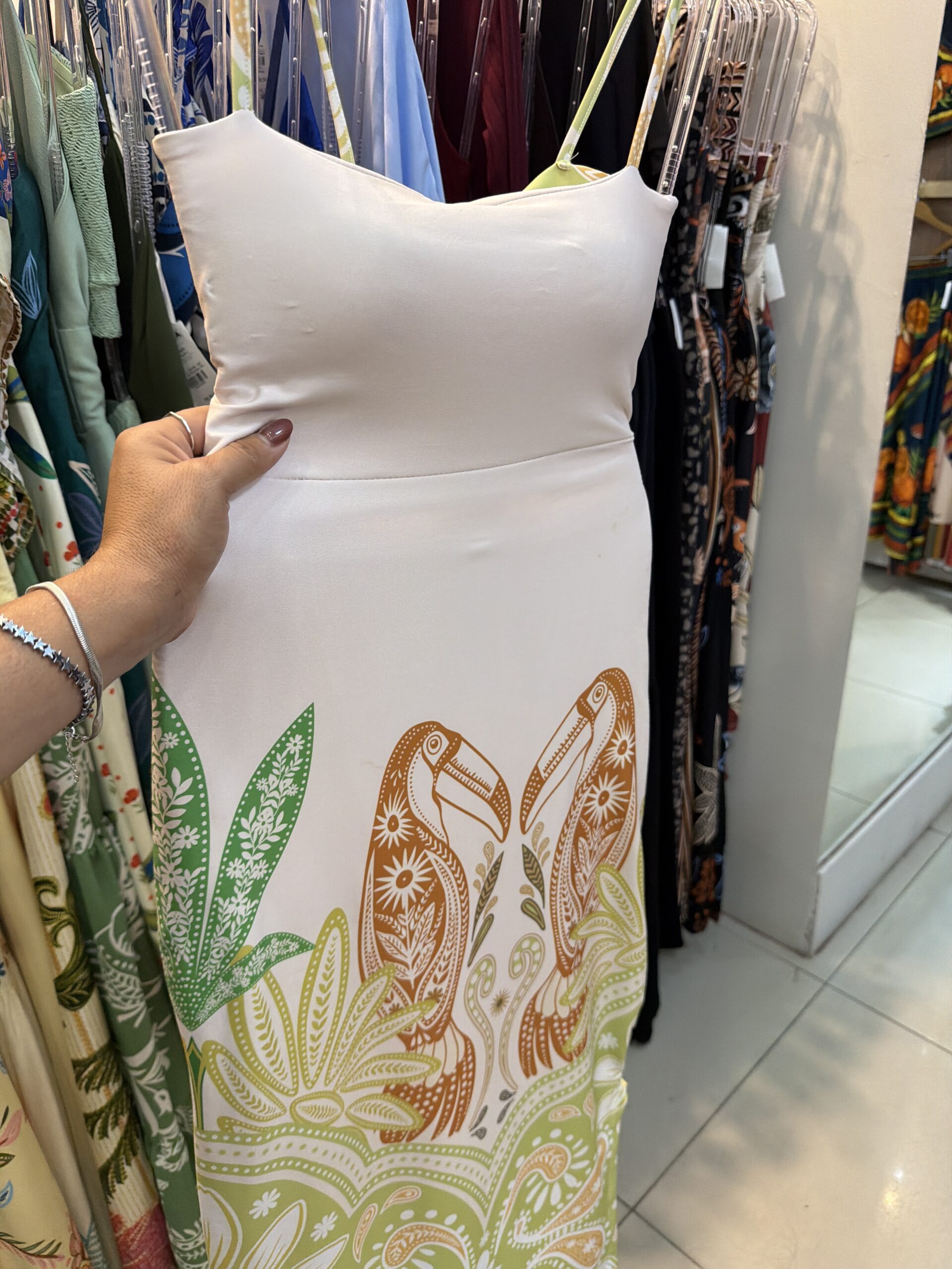 Vestido mídi verão